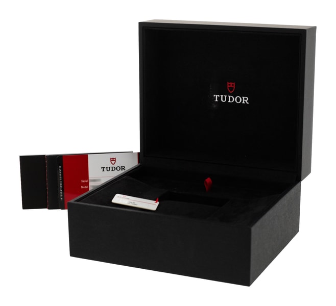 Tudor Black Bay GMT M79830RB-0001